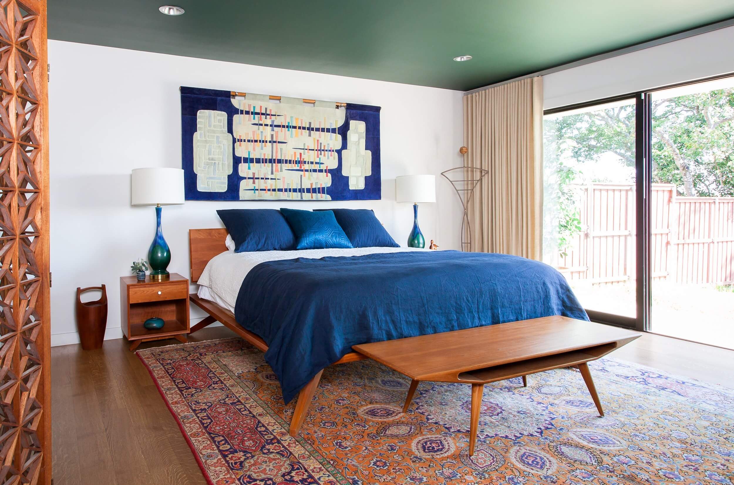 mid century modern interior design bedroom