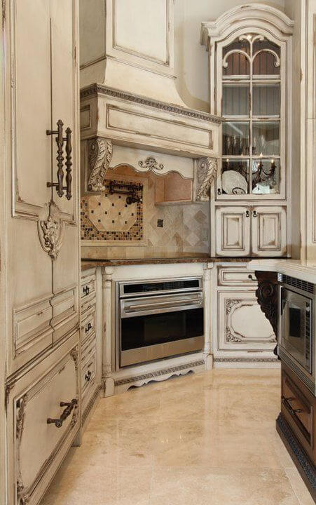 Antique Style Kitchen Cabinets