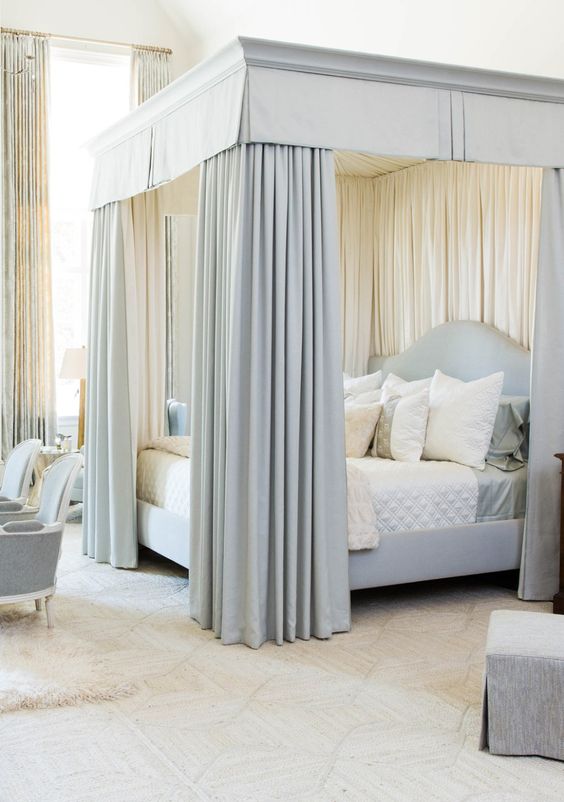 canopy bed decor